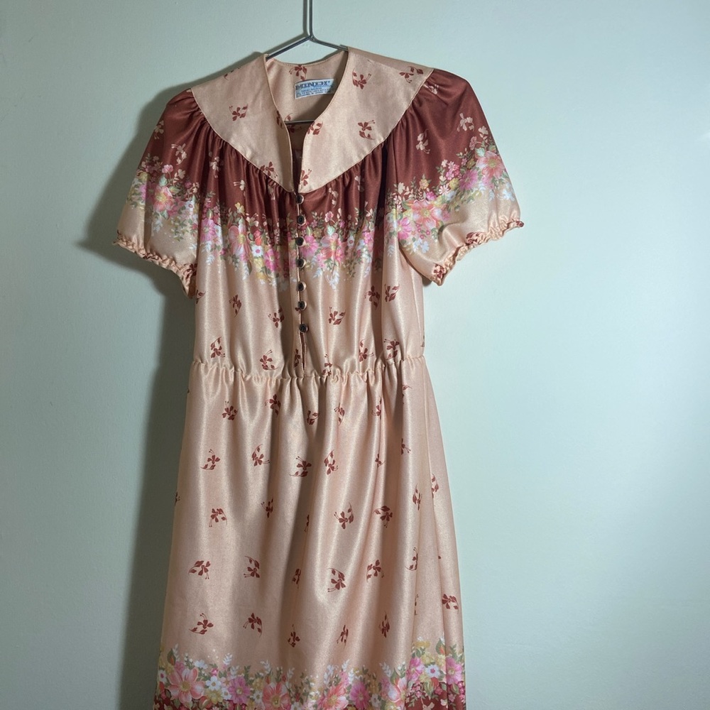 HANDMADE VINTAGE COTTAGECORE DRESS